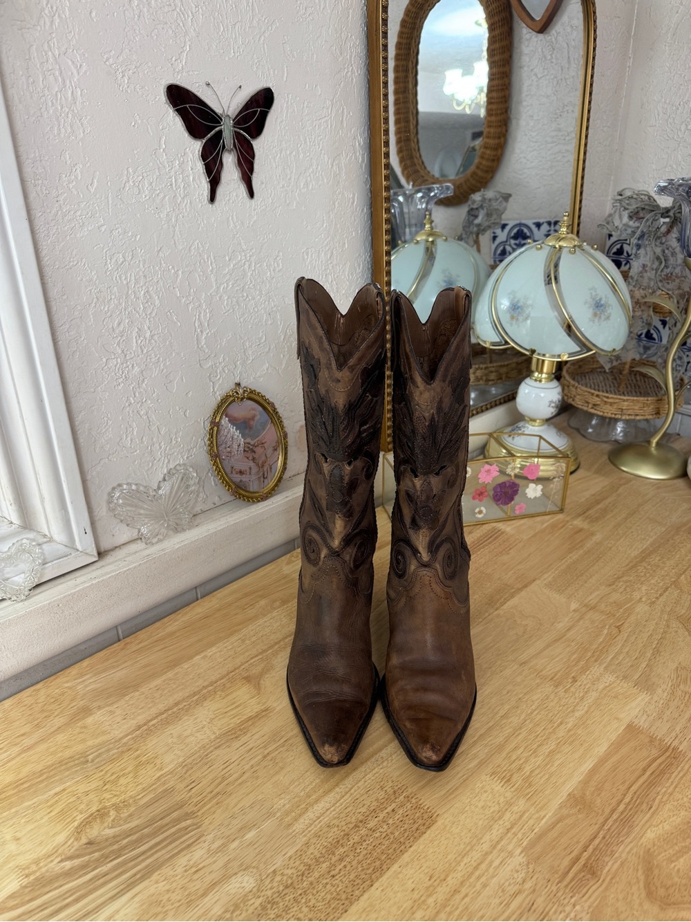 Carlos Brown Leather Embroidered Pointed Toe Cowboy Boots Size 7.5 Boho